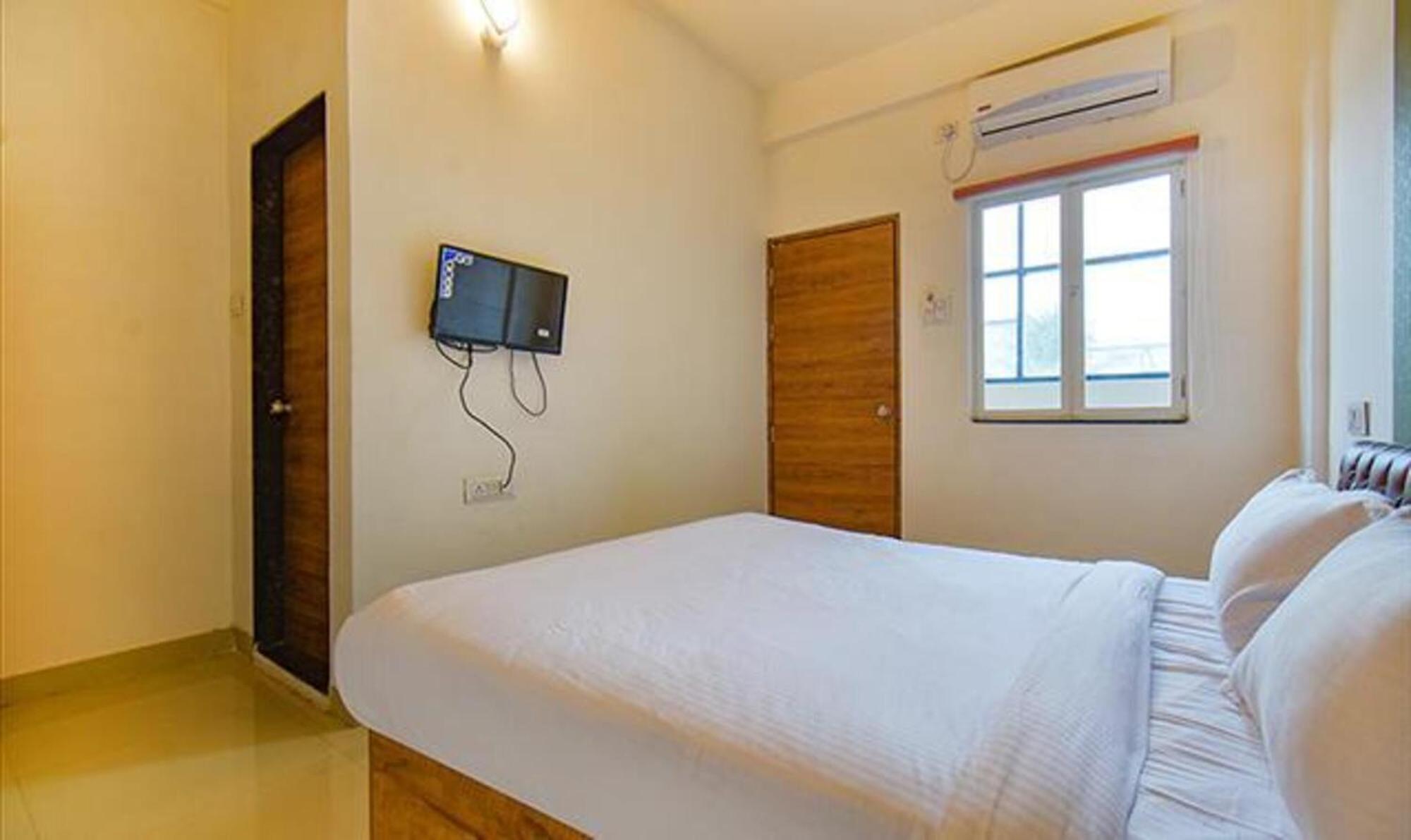 Fabhotel Tiru Residency Hotel 3*