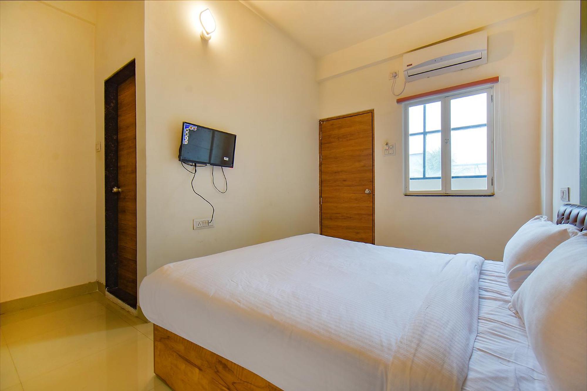 Fabhotel Tiru Residency Hotel 3*