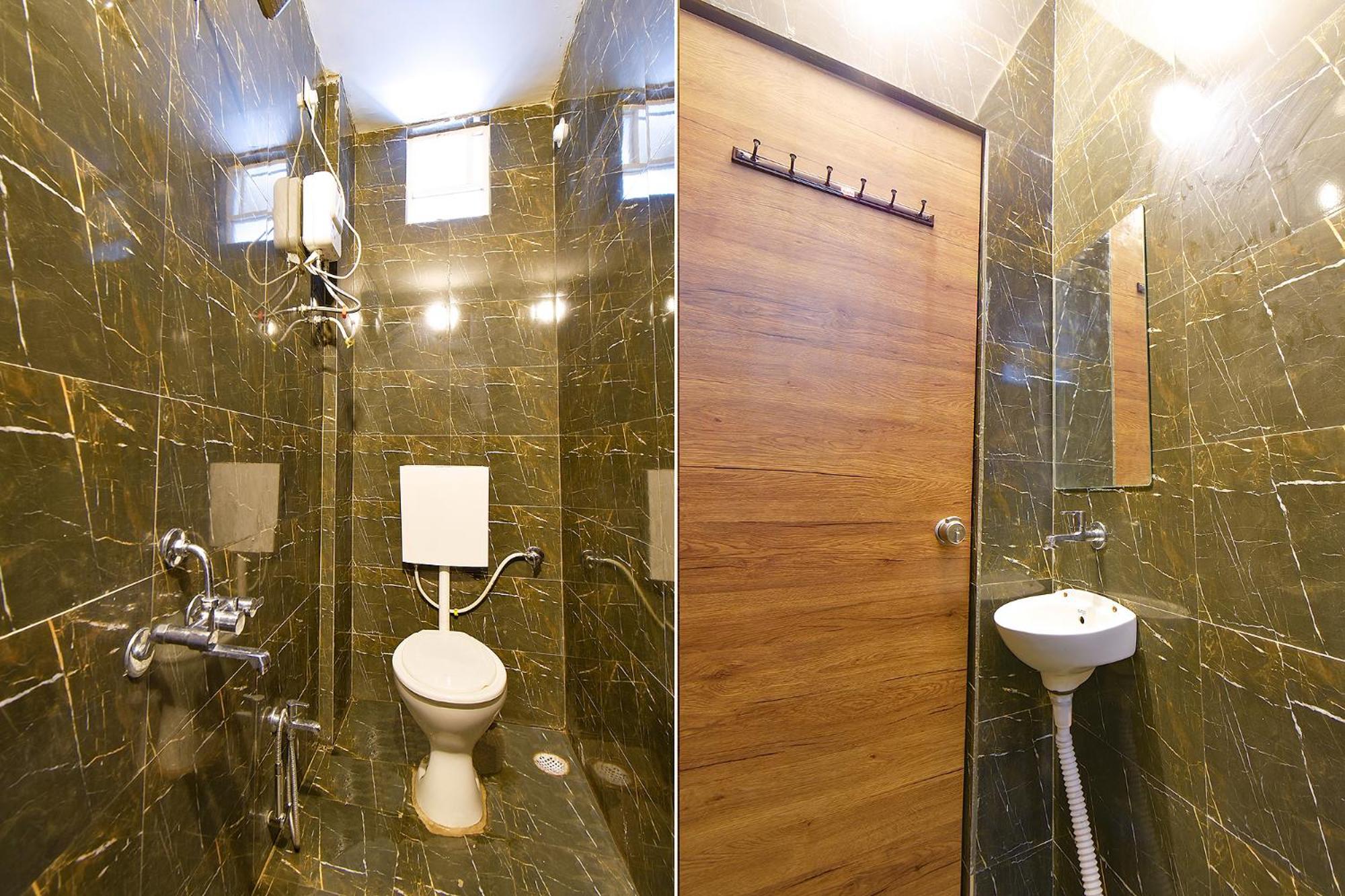Hotel Fabhotel Tiru Residency